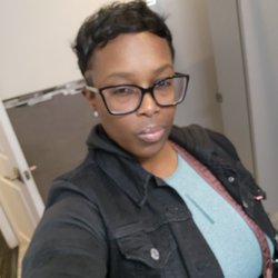 Phenix Salon Suites - Feeling myself... cut by Kisha!