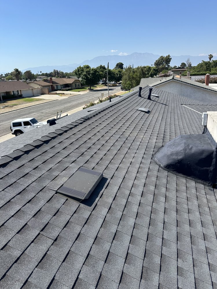 Slide of Vizcarra Roofing