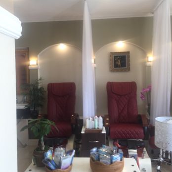 Pearl Nails - Nail Salons Near Me - Riverside, California