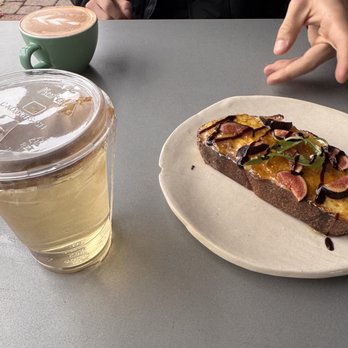 Cloud9 Coffee - Coffee & Tea Near Me - Palo Alto, California