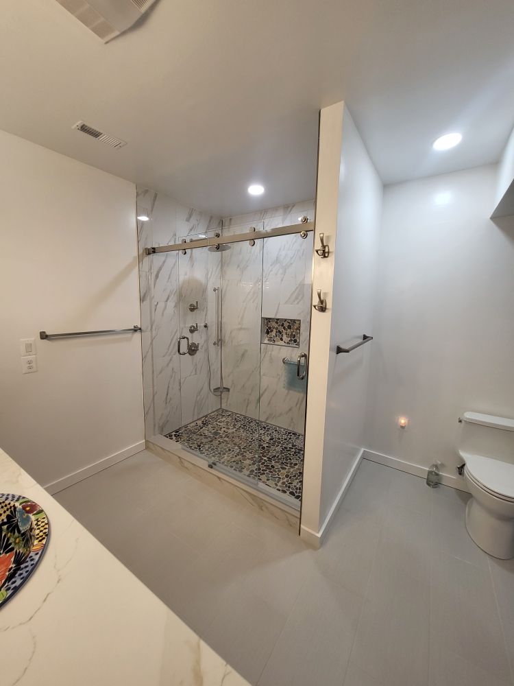 Slide of Hardin Services