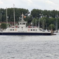 Priwallfähre