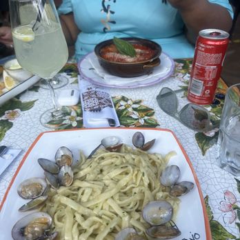 La Zagara - SCIALATIELLI ALLE VONGOLE - Cafes Near Me - Positano, SA La Zagara - SCIALATIELLI ALLE VONGOLE - Cafes Near Me - Positano, SA