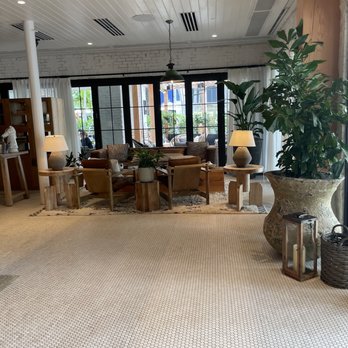 Sixty Vines - Waiting area - New American Near Me - Boca Raton, Florida