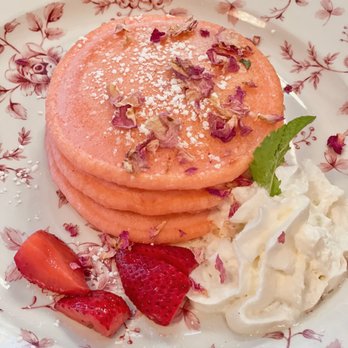 Little Hen - Rose petal Pancakes - Breakfast & Brunch Near Me - Miami, Florida Little Hen - Rose petal Pancakes - Breakfast & Brunch Near Me - Miami, Florida