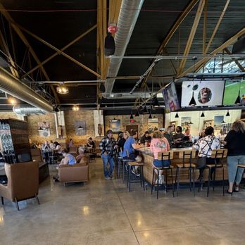 North Peak Brewing - Inside atmosphere - Brewpubs Near Me - Bay City, Michigan