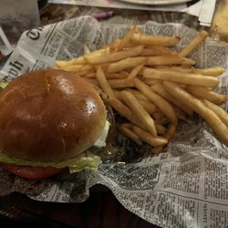 Madison Brewing Company Pub & Restaurant - Tavern burger so good