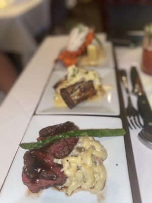 Flight Restaurant and Wine Bar by null