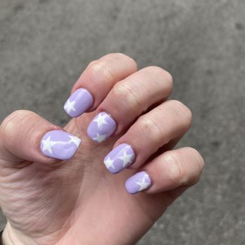 Dazzle Nails - Nails - Nail Salons Near Me - Evanston, Illinois