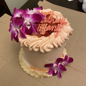 Kalani Kakes - Cupcakes Near Me