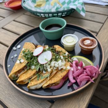 Vida Agave - Birria Tacos - Tacos Near Me - Galveston, Texas Vida Agave - Birria Tacos - Tacos Near Me - Galveston, Texas