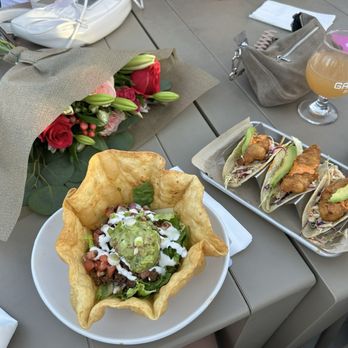 Gasworks Brewing - Taco bowl, fish tacos - Brewpubs Near Me - Seattle, Washington