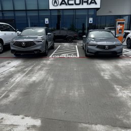 Exterior outside entrance of Hiley Acura - Fort Worth, Texas Exterior outside entrance of Hiley Acura - Fort Worth, Texas