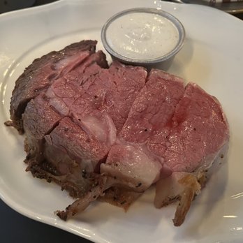4 Charles Prime Rib - Steakhouses Near Me - New York, New York