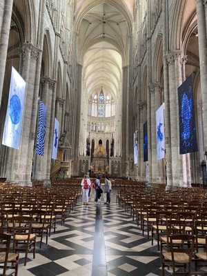 Cathédrale Notre-Dame d'Amiens by null