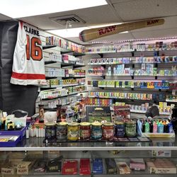 Easton Wireless & Smoke Shop