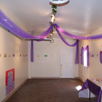 The Dog Eaze Inn - Pet Sitting Near Me - Woodbridge, Virginia The Dog Eaze Inn - Pet Sitting Near Me - Woodbridge, Virginia