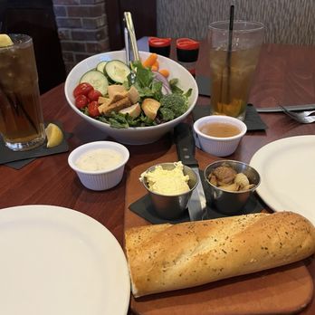 Pelican's - Salad, bread, butter and roasted garlic - Steakhouses Near Me - Wichita Falls, Texas Pelican's - Salad, bread, butter and roasted garlic - Steakhouses Near Me - Wichita Falls, Texas