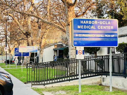 Harbor-UCLA Medical Center by null