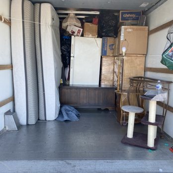 Dee's Movers - Summer 2020 - Movers Near Me - Woodland, California Dee's Movers - Summer 2020 - Movers Near Me - Woodland, California
