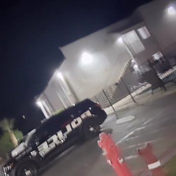 Brawley Inn - Police arresting people staying here - Hotels Near Me - Brawley, California Brawley Inn - Police arresting people staying here - Hotels Near Me - Brawley, California