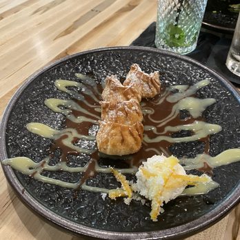 CO - Crispy Cheesecake Wontons - Sushi Bars Near Me - Columbia, South Carolina