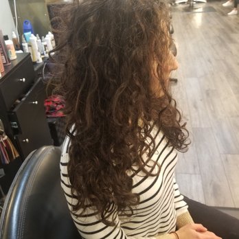 Maribou Salon on Sutter - Hair Salons Near Me - Folsom, California