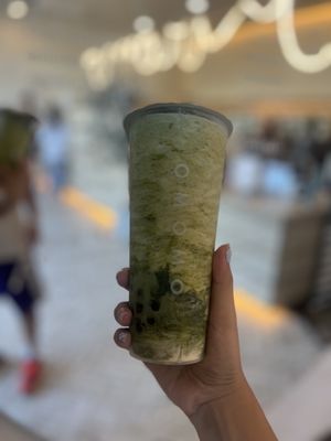 OMOMO TEA SHOPPE by null