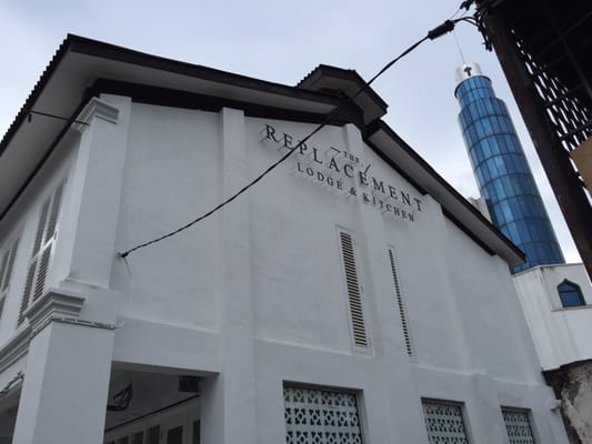 The Replacement - Lodge & Kitchen by null