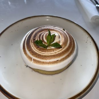 Sassafras - Key lime tart - Southern Near Me - West Palm Beach, Florida Sassafras - Key lime tart - Southern Near Me - West Palm Beach, Florida