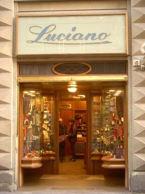 Luciano by null