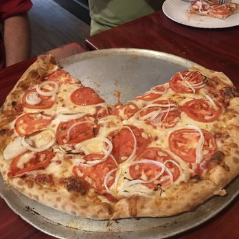 Hog's Head Bar & Grill - Tomato & Onion Pizza - American Near Me - Pittsburgh, Pennsylvania Hog's Head Bar & Grill - Tomato & Onion Pizza - American Near Me - Pittsburgh, Pennsylvania