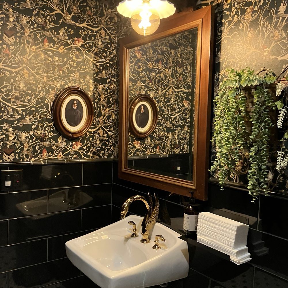 The Rumpled Queen - Beautiful ladies room - Gastropubs Near Me - Salem, Ohio The Rumpled Queen - Beautiful ladies room - Gastropubs Near Me - Salem, Ohio