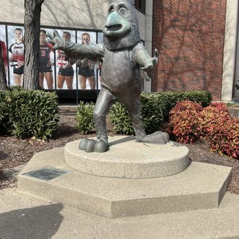 The Cardinal Mascot Statue - Landmarks & Historical Buildings Near Me - Louisville, Kentucky The Cardinal Mascot Statue - Landmarks & Historical Buildings Near Me - Louisville, Kentucky