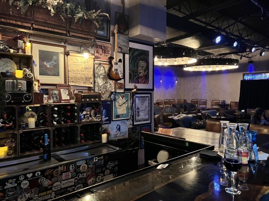 Blue Jay Listening Room by null