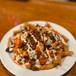 The Vault on Main - Buffalo Loaded Fries