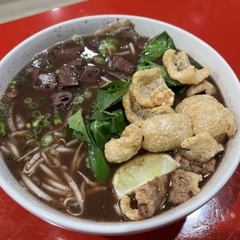 Red Lotus Noodle House - Author - Asian Fusion Near Me - Jenks, Oklahoma