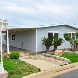 Corona Palms Mobile Home Park