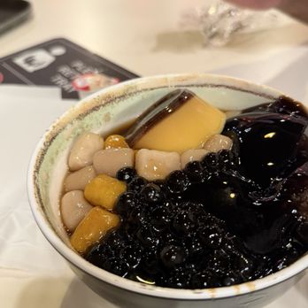 Meet Fresh - Icy Grass Jelly Signature/鲜芋仙招牌 - Desserts Near Me - Atlanta, Georgia