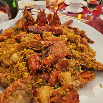 Asian Jewels Seafood Restaurant - Chinese New Year 2026 Course 6- Lobster With Fried Sticky Rice. The highlight of the meal - Seafood Near Me - Flushing, New York