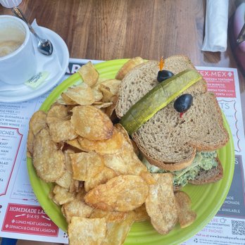 Barnaby's Cafe - Chicken pesto sandwich - American Near Me - Houston, Texas