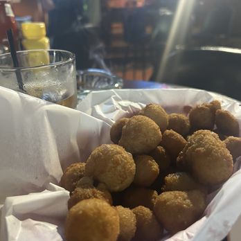 Traffic Jam Pub & Grub - Fried mushrooms - Bars Near Me - Eldon, Missouri
