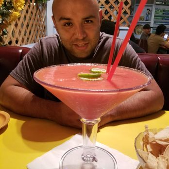 Arriba Mexican Grill - This thing had no alcohol to it and it was right before a roach ran on to the table. - Mexican Near Me - Phoenix, Arizona