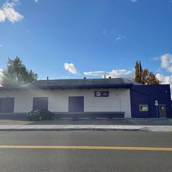 Central Bark Eugene - Pet Groomers Near Me - Eugene, Oregon
