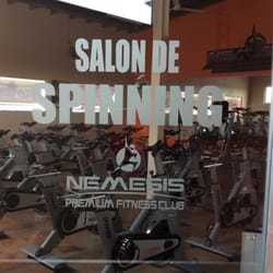 Nemesis Premium Fitness Club - Salón de spinning.