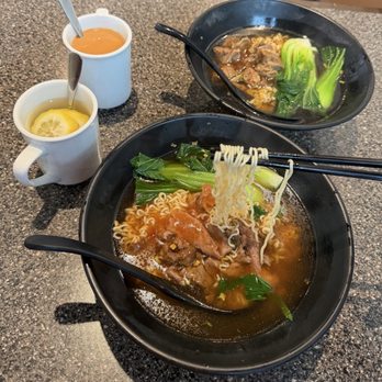 Meet Yue Cafe - Hong Kong Style Cafe Near Me - Aurora, Ontario