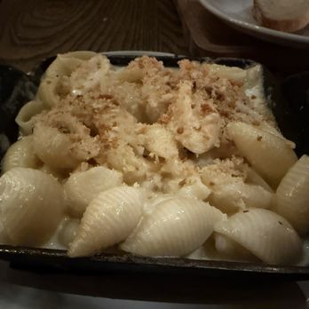 Eclipse di Luna - Beltline - Macarrones con Trufa - Spanish Near Me - Atlanta, Georgia