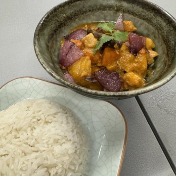 Tiny Thai - Mamon Massaman Curry Chicken - Thai Near Me - Buffalo, New York