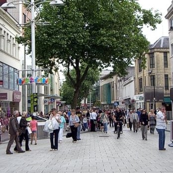 Queen Street Pedestrianised Shopping Area - Shopping Near Me - Cardiff, CRF Queen Street Pedestrianised Shopping Area - Shopping Near Me - Cardiff, CRF