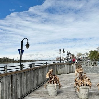 Elijah's Restaurant - Seafood Near Me - Wilmington, North Carolina Elijah's Restaurant - Seafood Near Me - Wilmington, North Carolina